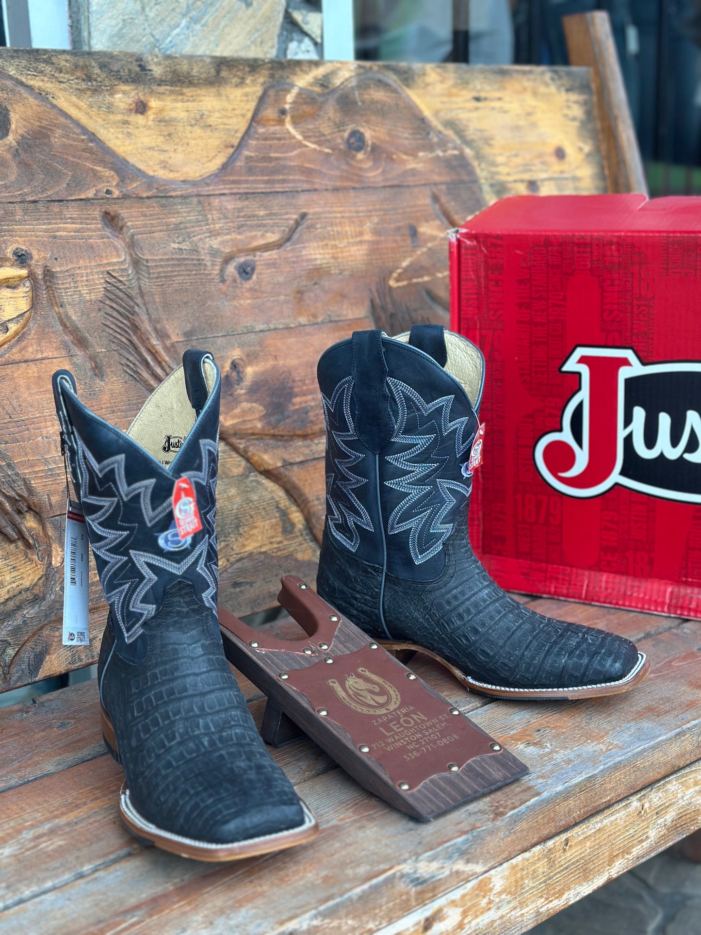 JUSTIN X GEORGE STRAIGHT CAIMAN (CHARCOAL) COWBOY BOOTS GR5710