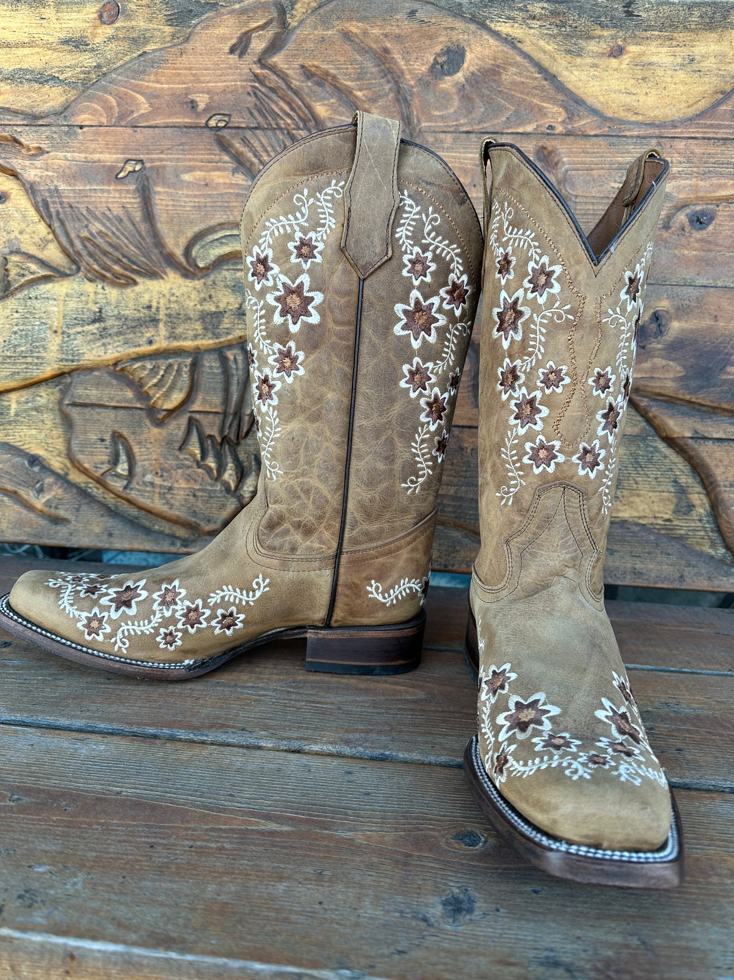 CIRCLE G “TAN/FLORAL” EMBROIDERY LADIES BOOT L5382