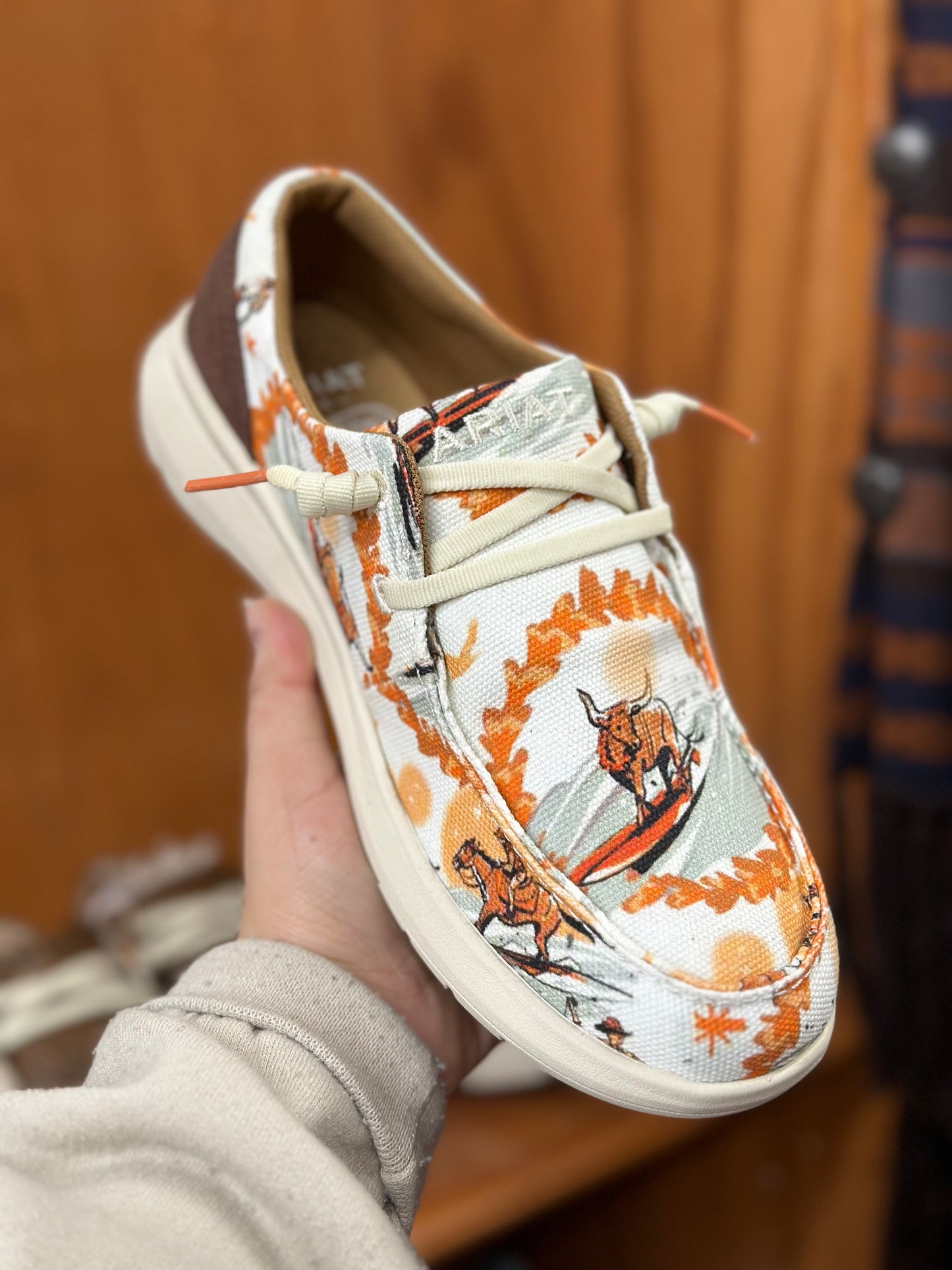 Ariat Ladies Hilo Aloha Surfing Longhorn - 10044521