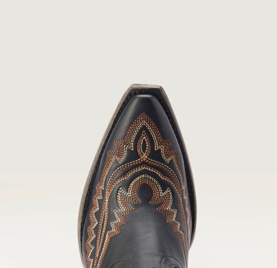 Ariat Women’s Casanova Western Fashion Boots Snip Toe -10042447