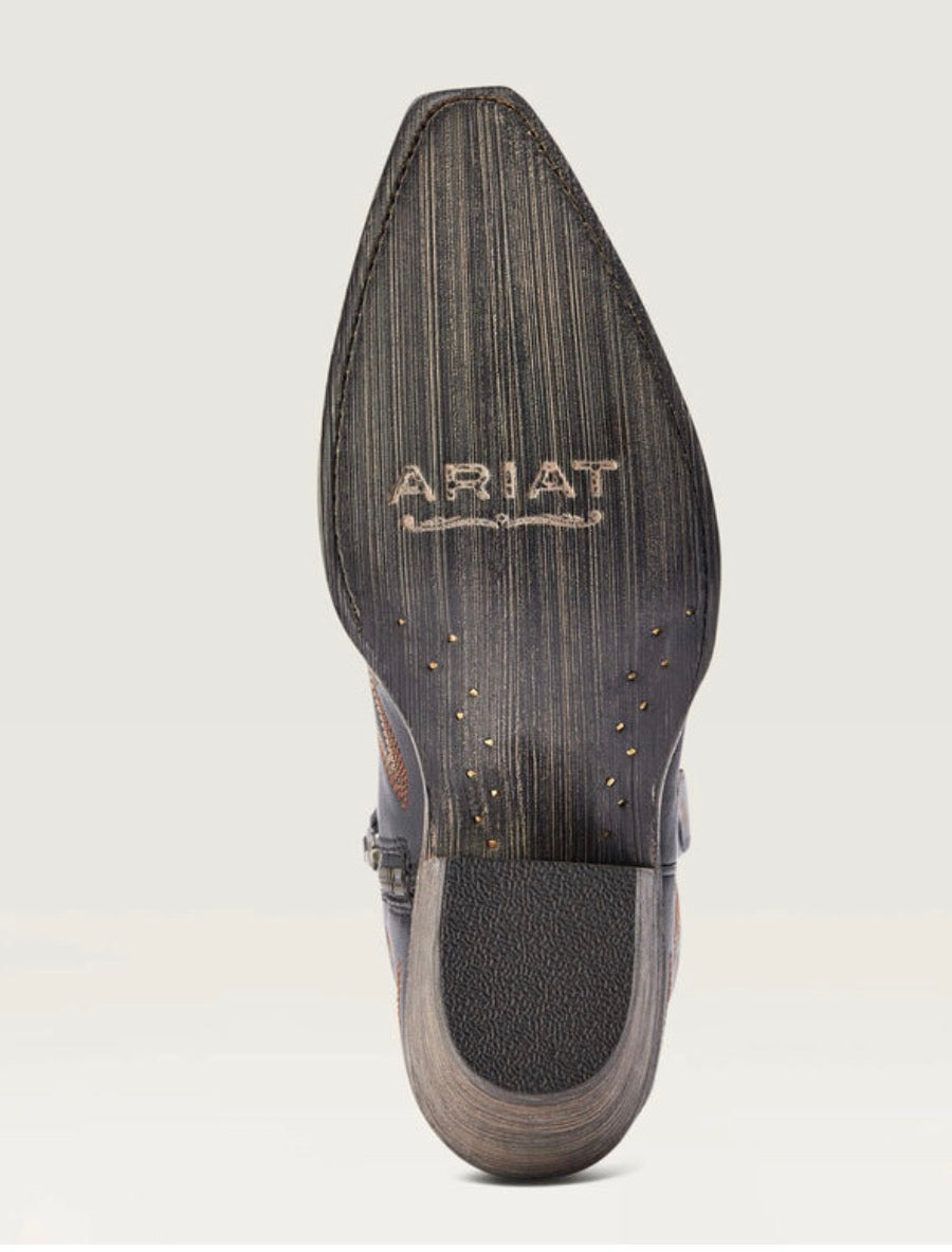 Ariat Women’s Casanova Western Fashion Boots Snip Toe -10042447