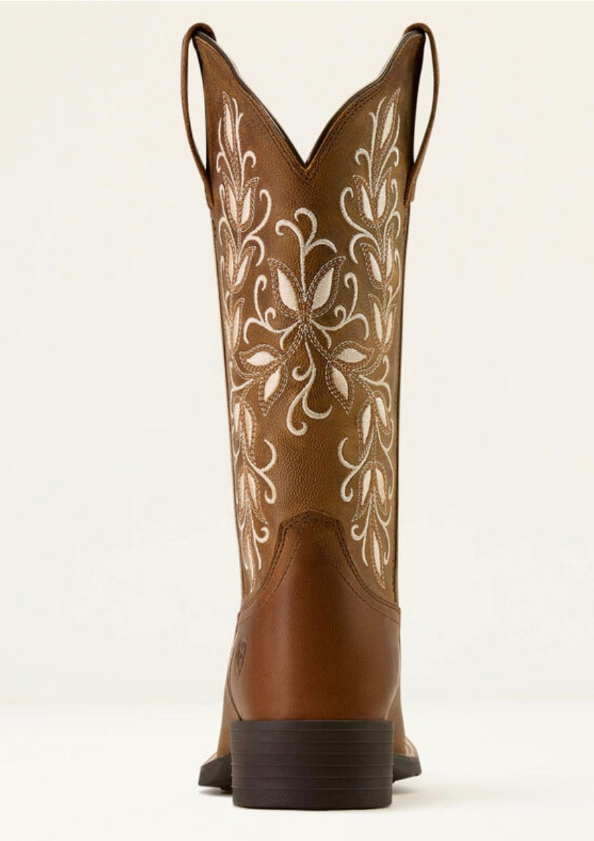 ARIAT WOMEN'S ROUND UP HOLLY PERFORMANCE WESTERN BOOTS BROAD SQUARE TOE
-10074320