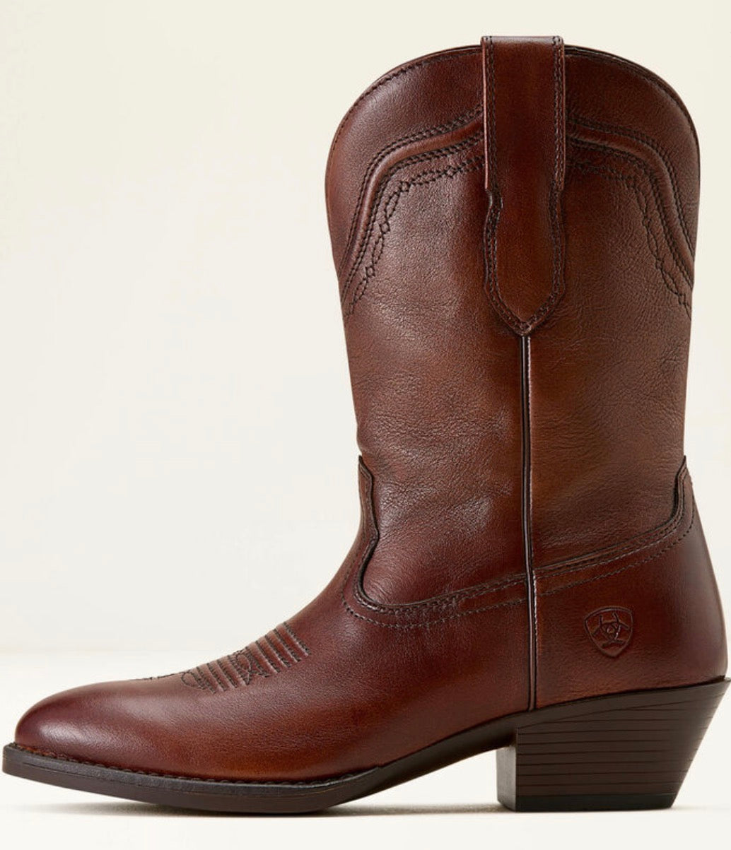 Grayson Round Toe Western Boot
-10074364