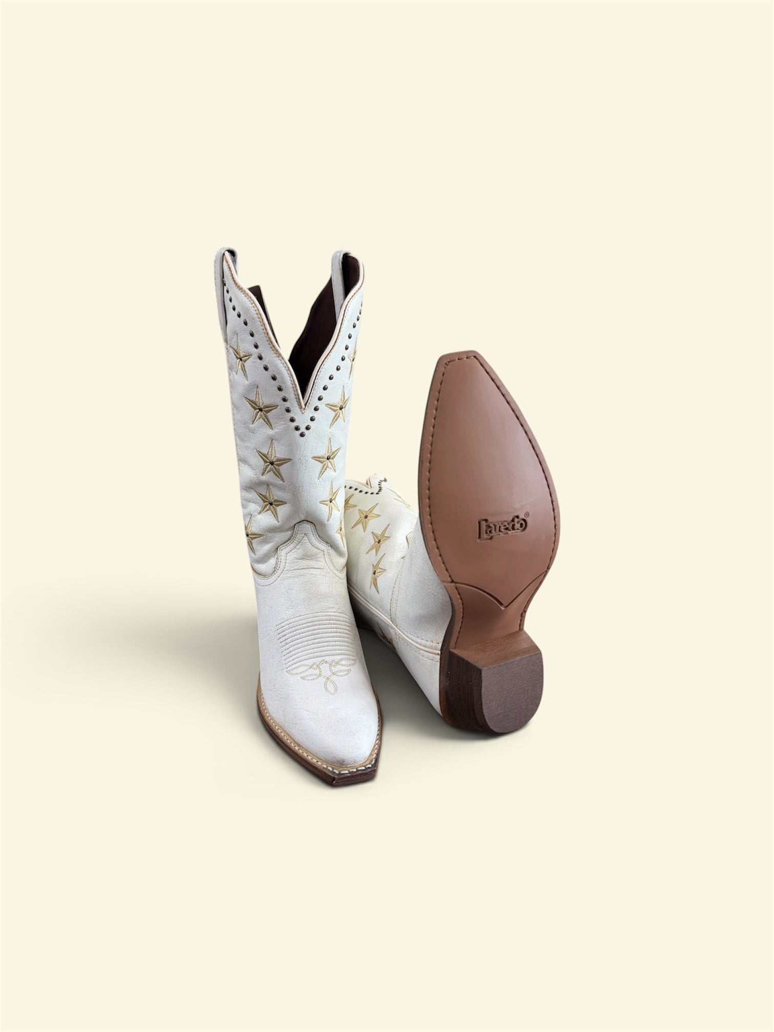 LAREDO - SERENADE WHITE WOMENS SNIP TOE BOOT 20091