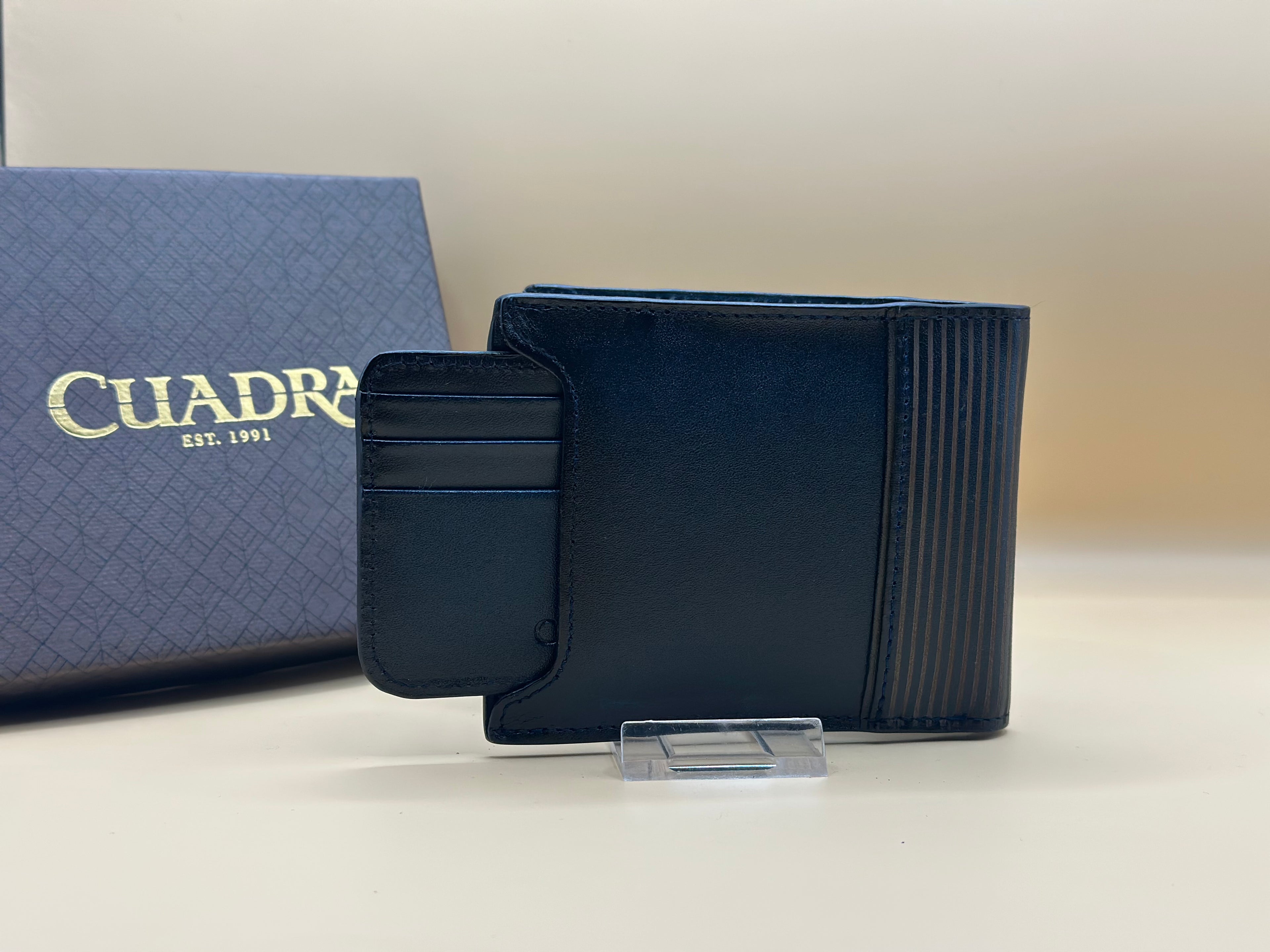 Cuadra Elephant Wallet (Black)