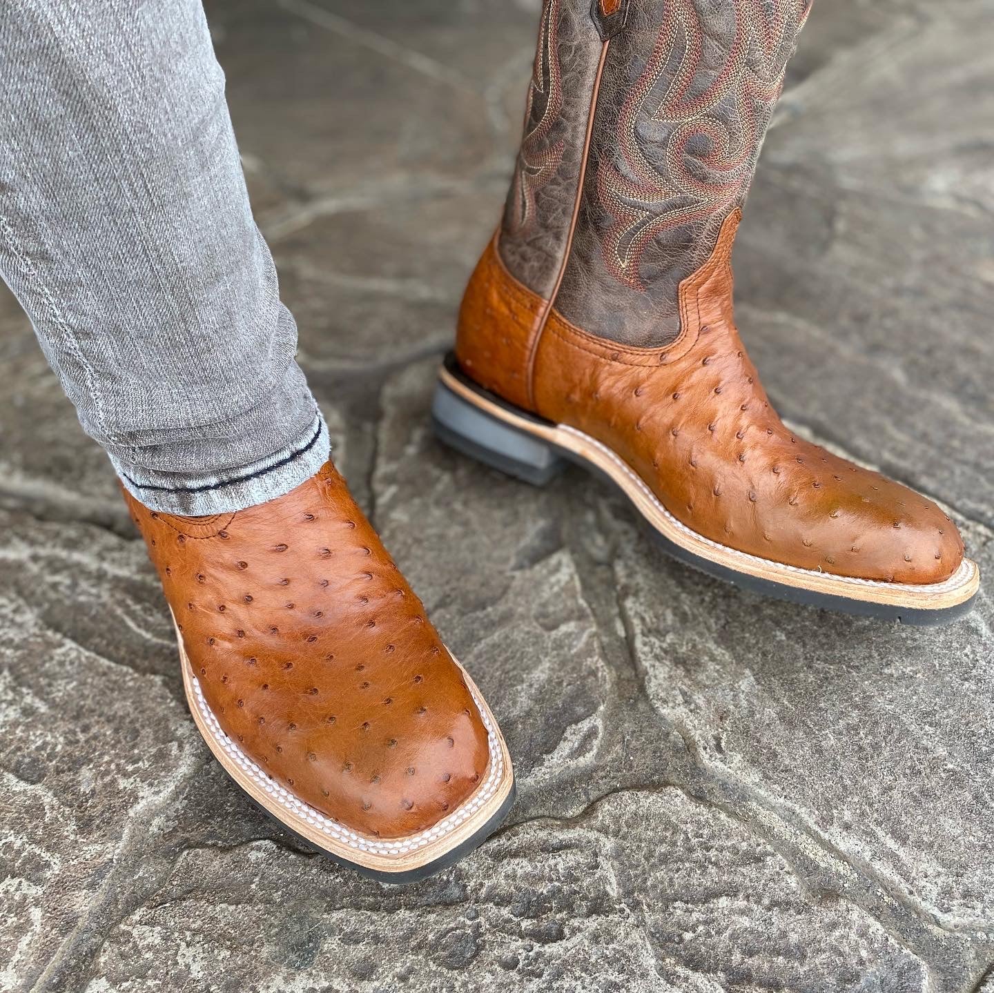 LUCCHESE “Rowdy Ostrich” Men's Boots – Zapateria Leon and Western Wear